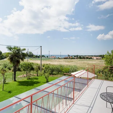 Villa Saini With Sea View