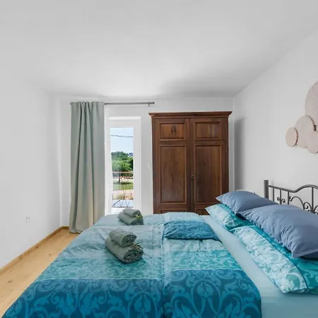 Saini With Sea View 다일라