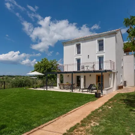 빌라 Saini With Sea View